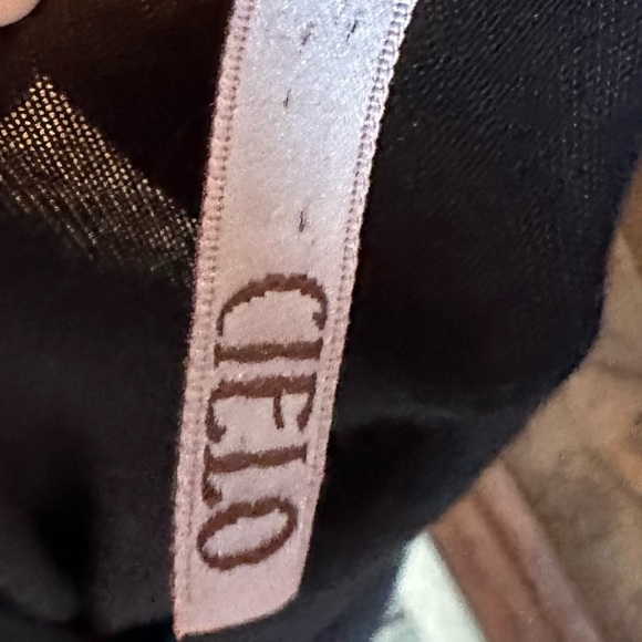 Cielo Medium Black Attached Angel Sleeve Blouse - Picture 4 of 5